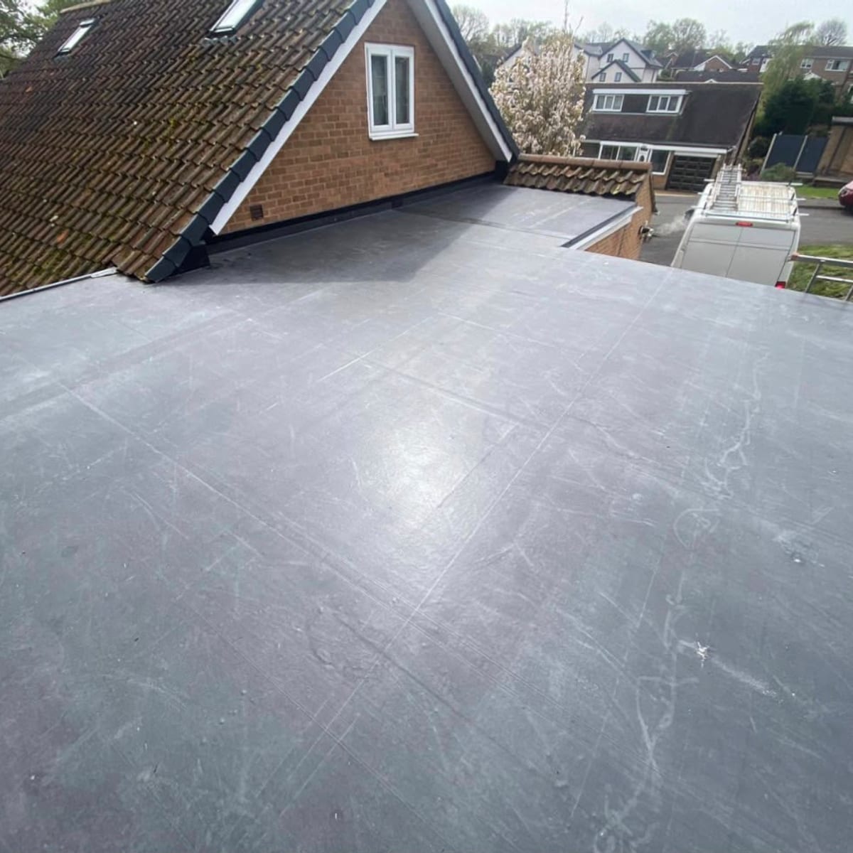 Epdm flat roof on a garage